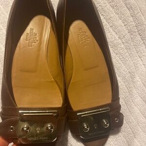 Hermes flats